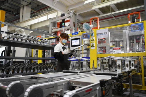 智說中央經(jīng)濟(jì)工作會(huì)議精神①丨馮俏彬 從三個(gè)維度審視保持經(jīng)濟(jì)運(yùn)行在合理區(qū)間